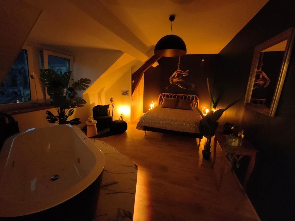 Épernay El Circo Gambetta,Sublime Suite Balneo Hypercentre מראה חיצוני תמונה